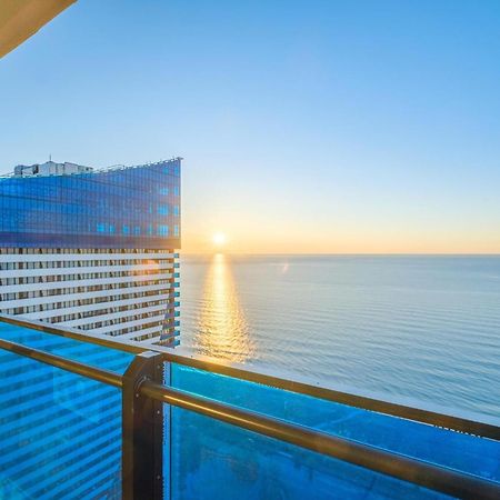 Panorma Black Sea Side Hotel Батуми Екстериор снимка