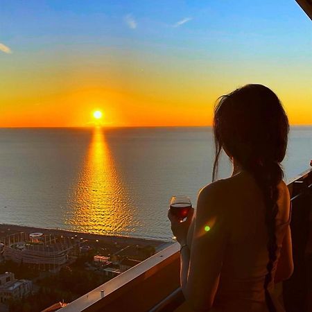 Panorma Black Sea Side Hotel Батуми Екстериор снимка