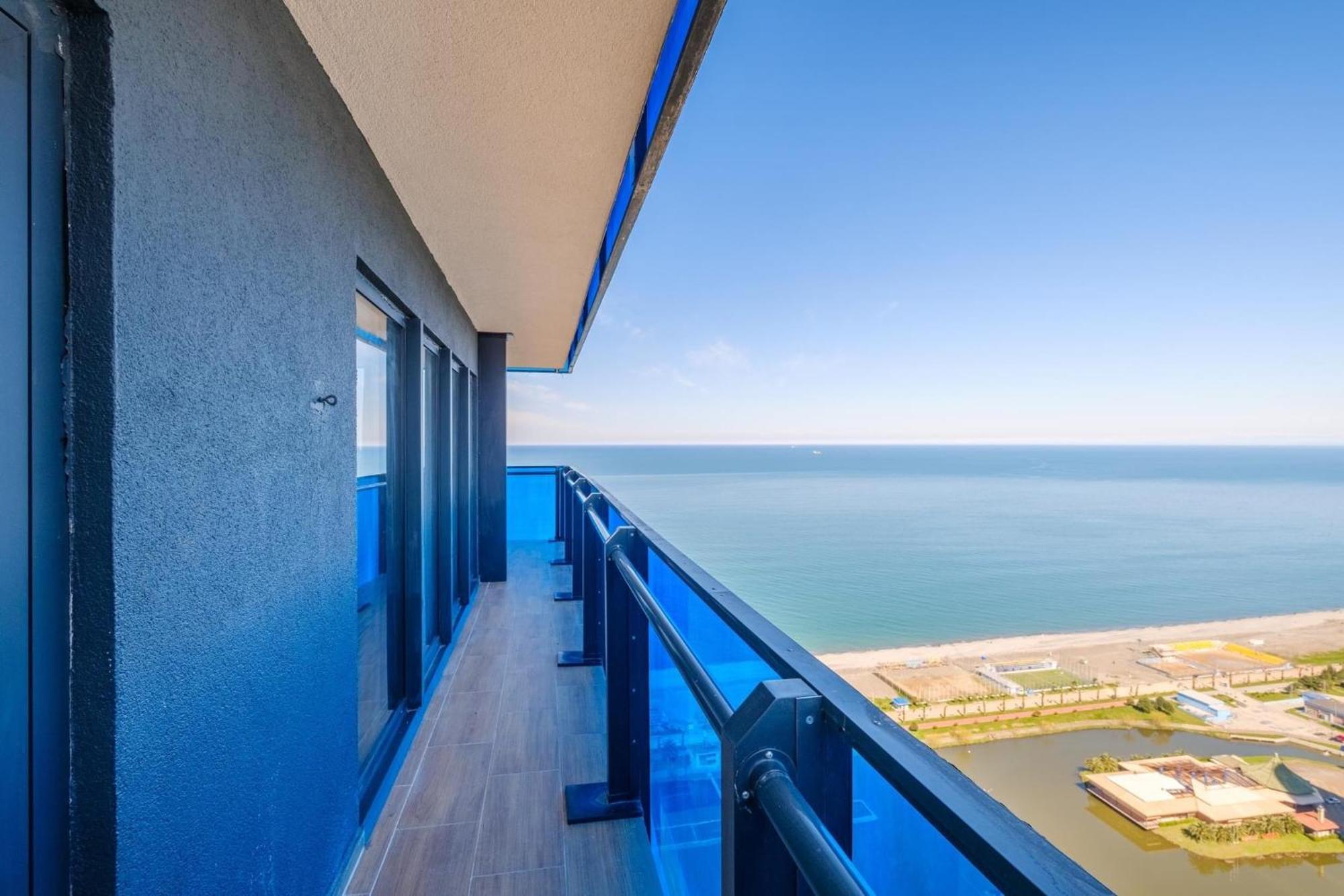 Panorma Black Sea Side Hotel Батуми Екстериор снимка